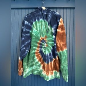 Ivory Ella heritage evergreen swirl hoodie size large